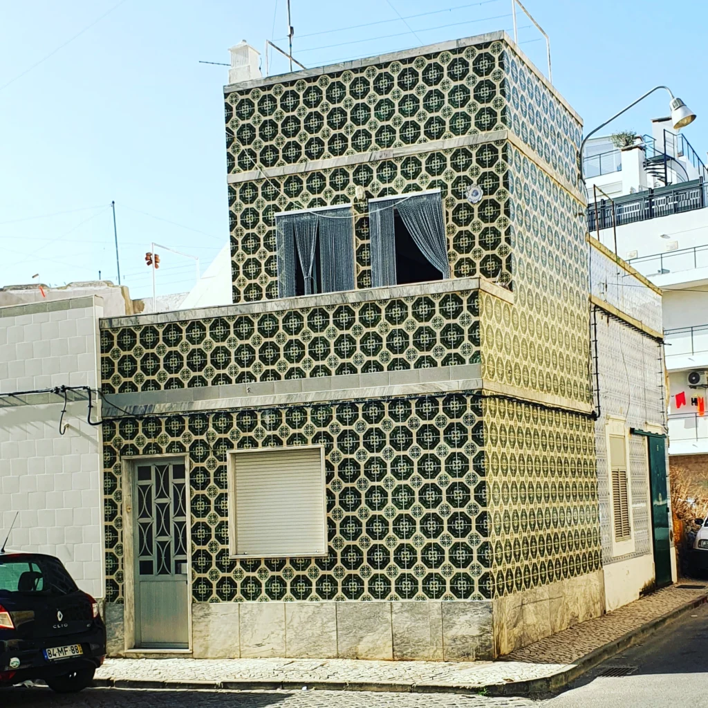 Typical House Tiles Style, Olhão.